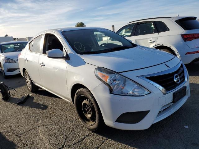 NISSAN VERSA S 2017 with VIN 3N1CN7AP5HL875594 - Photo from auction
