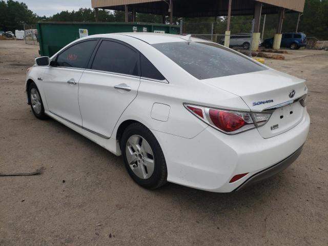 Photo 3 from auction – 2012 HYUNDAI SONATA HYB with VIN KMHEC4A48CA032694