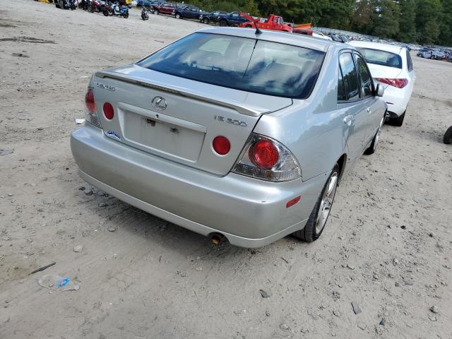 Photo 4 from auction – 2002 LEXUS IS 300 with VIN JTHBD192220048978