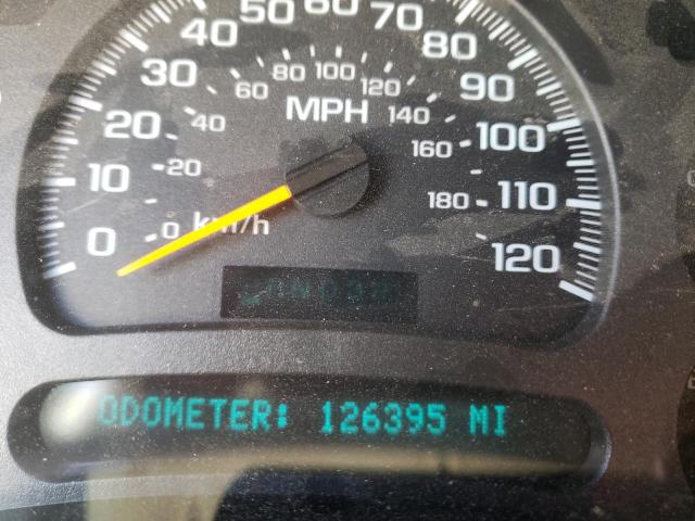 Photo 8 from auction – 2004 CHEVROLET SILVERADO with VIN 2GCEC19V541112031
