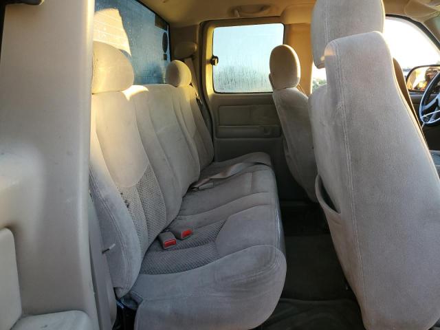 Photo 6 from auction – 2004 CHEVROLET SILVERADO with VIN 1GCEK19T74E243512