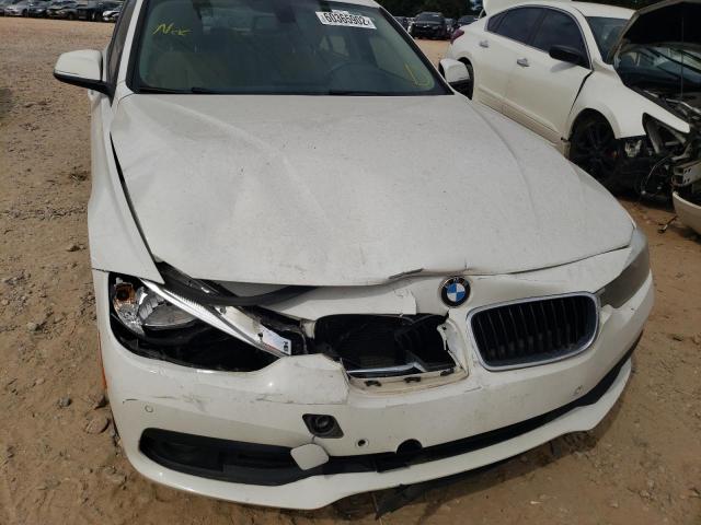 Photo 9 from auction – 2016 BMW 320 I with VIN WBA8E1G54GNT35297