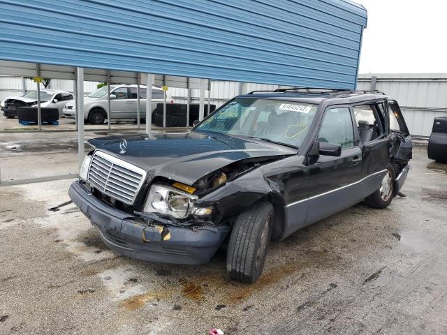Photo 2 from auction – 1995 MERCEDES-BENZ E 320 with VIN WDBEA92E9SF323073