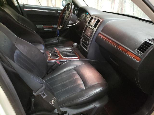Photo 5 from auction – 2010 CHRYSLER 300C with VIN 2C3CK6CT6AH138496