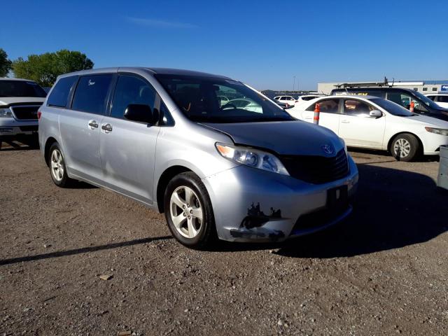 TOYOTA SIENNA 2017 with VIN 5TDZZ3DC9HS802428 - Photo from auction