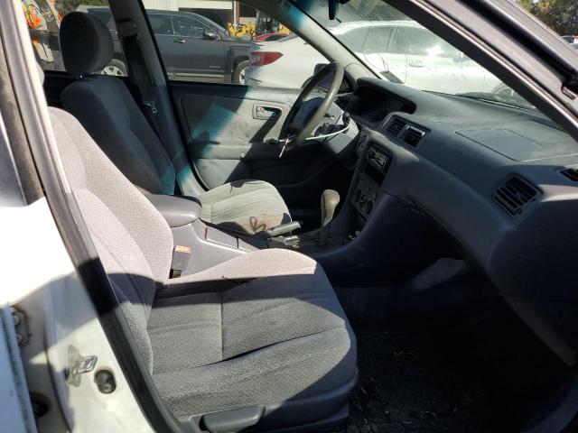 Photo 5 from auction – 2000 TOYOTA CAMRY CE with VIN JT2BG22K2Y0429496