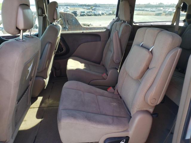 Photo 6 from auction – 2016 CHRYSLER TOWN & COU with VIN 2C4RC1BG0GR150415