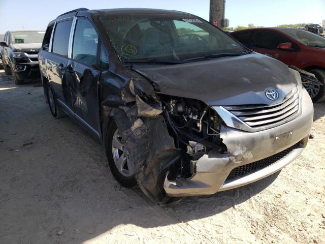 TOYOTA SIENNA LE 2017 with VIN 5TDKZ3DC6HS770698 - Photo from auction