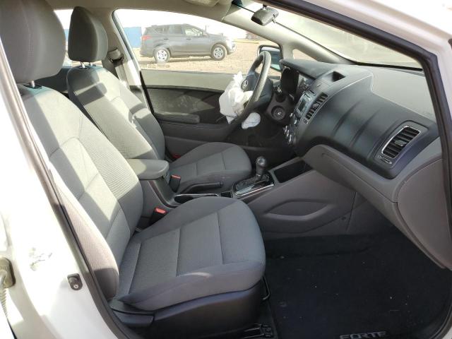 Photo 5 from auction – 2017 KIA FORTE LX with VIN 3KPFK4A70HE132038