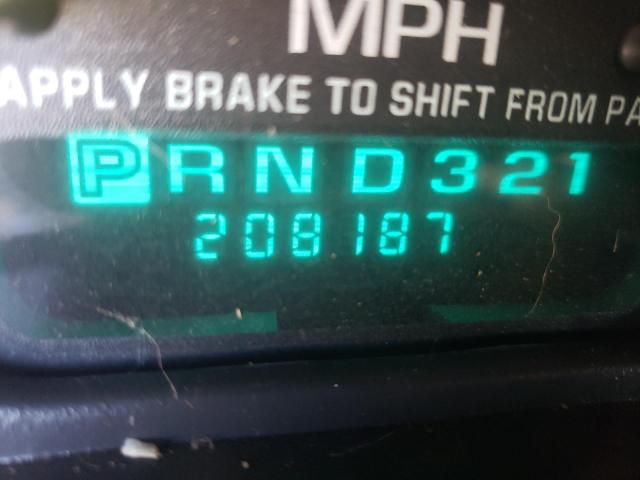Photo 8 from auction – 2001 CHEVROLET SILVERADO with VIN 2GCEK19T311105494