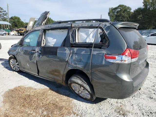 Photo 3 from auction – 2011 TOYOTA SIENNA XLE with VIN 5TDYK3DC9BS022694