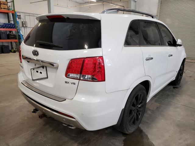 Photo 4 from auction – 2013 KIA SORENTO SX with VIN 5XYKWDA21DG352647