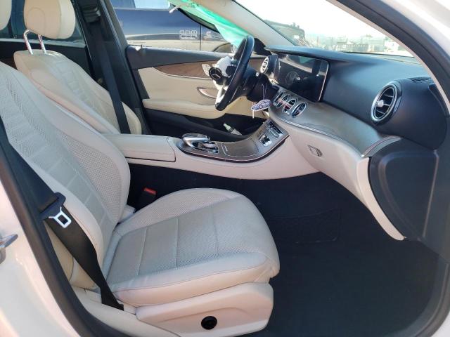 Photo 5 from auction – 2018 MERCEDES-BENZ E 300 with VIN WDDZF4JB1JA379489