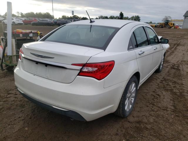 Photo 4 from auction – 2013 CHRYSLER 200 LIMITE with VIN 1C3CCBCG5DN745820