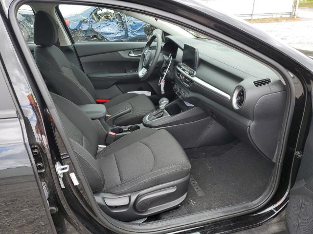 Photo 5 from auction – 2021 KIA FORTE FE with VIN 3KPF24AD6ME375854