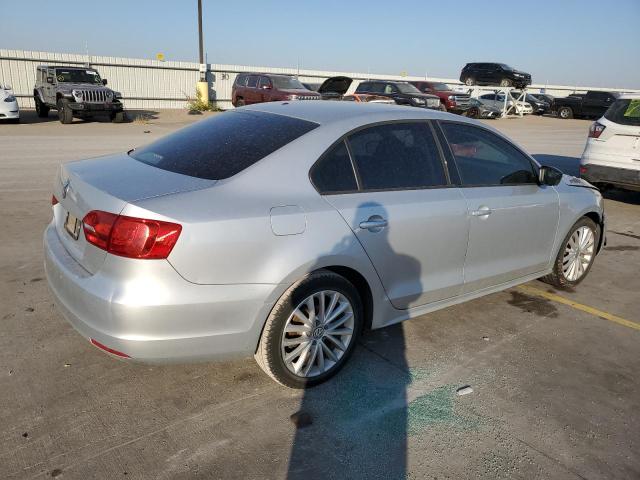 Photo 4 from auction – 2014 VOLKSWAGEN JETTA BASE with VIN 3VW1K7AJ7EM396976