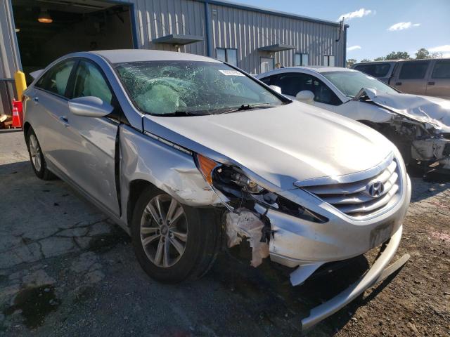 HYUNDAI SONATA GLS 2013 with VIN 5NPEB4AC2DH562930 - Photo from auction