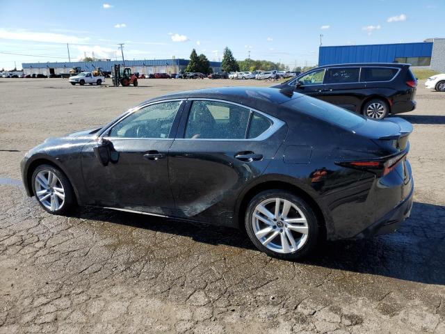 Photo 3 from auction – 2021 LEXUS IS 300 with VIN JTHC81F24M5043607