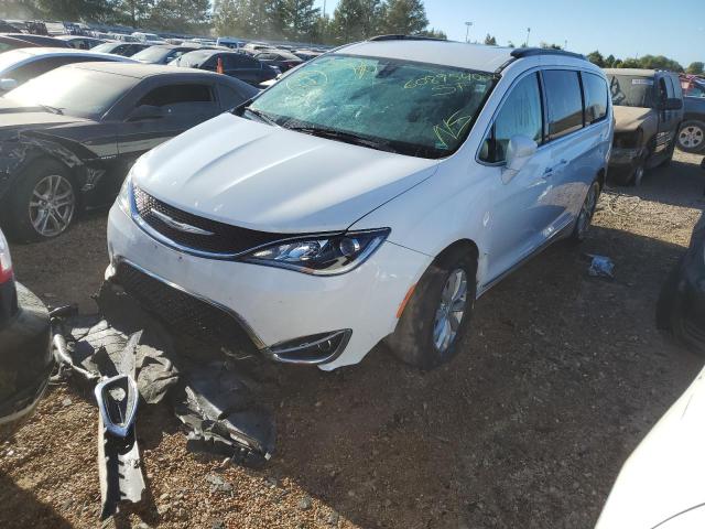Photo 2 from auction – 2017 CHRYSLER PACIFICA T with VIN 2C4RC1BG2HR524380