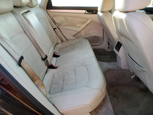 Photo 6 from auction – 2013 VOLKSWAGEN PASSAT SE with VIN 1VWBP7A38DC033299