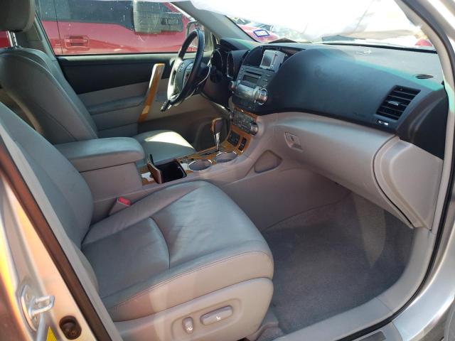 Photo 5 from auction – 2009 TOYOTA HIGHLANDER with VIN JTEEW44AX92029243