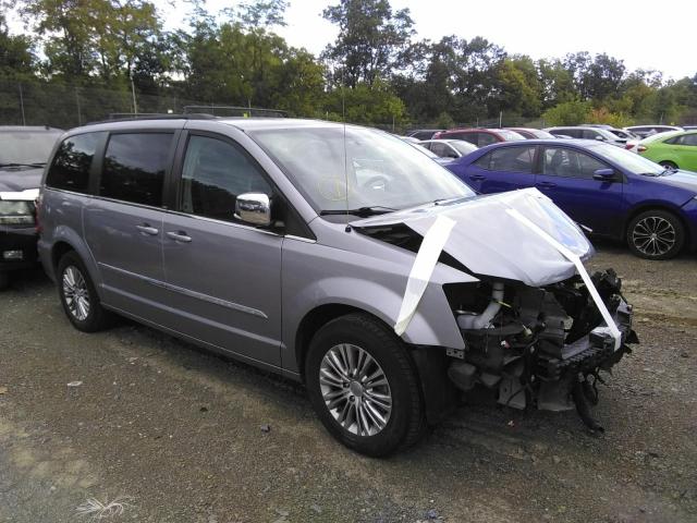 CHRYSLER TOWN & COU 2013 with VIN 2C4RC1CG8DR692629 - Photo from auction