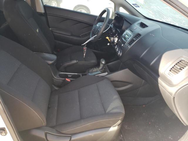 Photo 5 from auction – 2017 KIA FORTE LX with VIN 3KPFK4A75HE036809