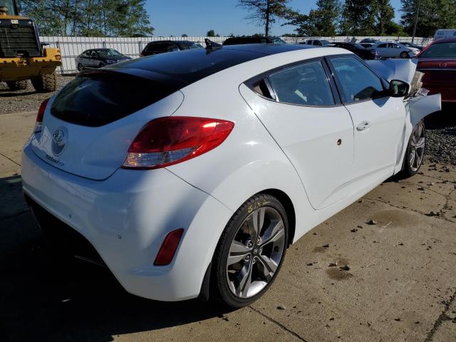 Photo 4 from auction – 2015 HYUNDAI VELOSTER with VIN KMHTC6AD6FU230986