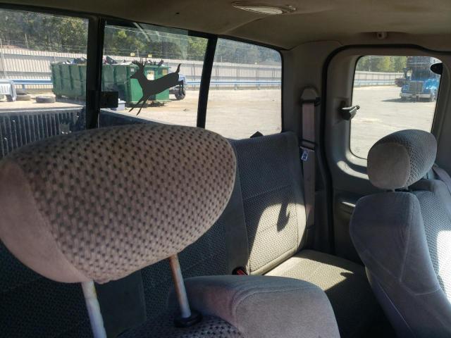 Photo 6 from auction – 2002 FORD F150 with VIN 1FTRX18L22NA85274