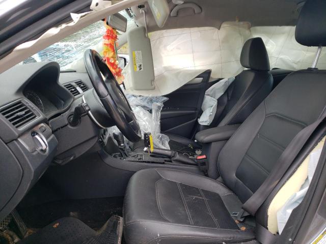 Photo 5 from auction – 2014 VOLKSWAGEN PASSAT S with VIN 1VWAT7A35EC063109