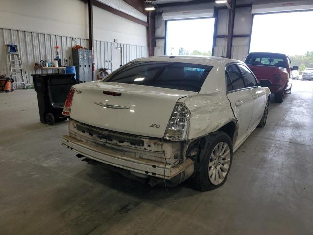 Photo 9 from auction – 2013 CHRYSLER 300 with VIN 2C3CCAAGXDH533985