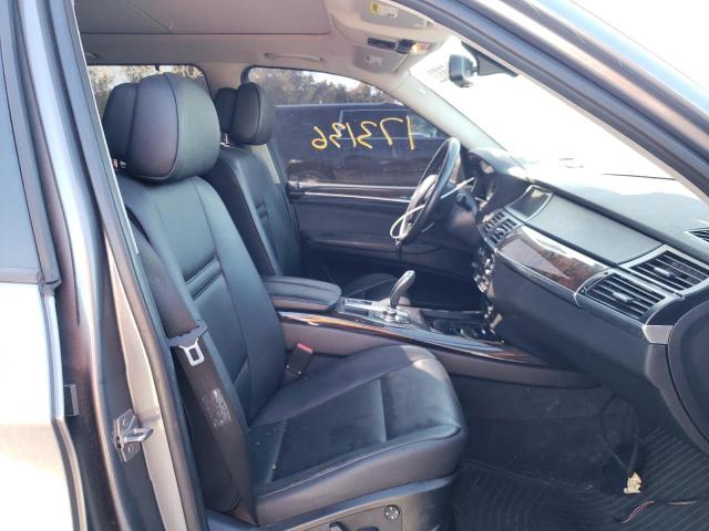 Photo 5 from auction – 2010 BMW X5 XDRIVE3 with VIN 5UXFE4C54AL383417