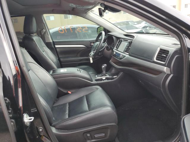 Photo 5 from auction – 2019 TOYOTA HIGHLANDER with VIN 5TDKZRFH1KS558925