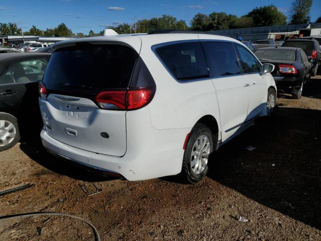 Photo 4 from auction – 2017 CHRYSLER PACIFICA T with VIN 2C4RC1BG2HR524380