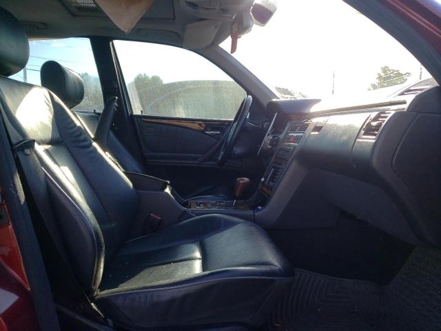 Photo 5 from auction – 2002 MERCEDES-BENZ E 320 4MAT with VIN WDBJF82JX2X070198