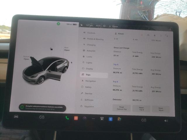 Photo 9 from auction – 2018 TESLA MODEL 3 with VIN 5YJ3E1EA8JF024362
