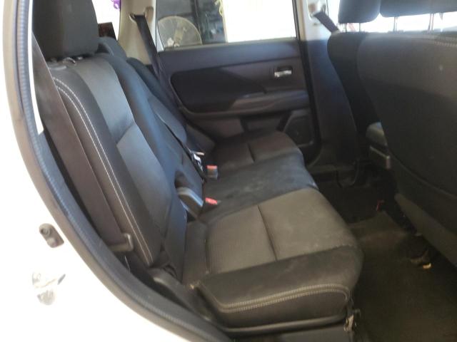 Photo 6 from auction – 2016 MITSUBISHI OUTLANDER with VIN JA4AZ3A36GZ021200