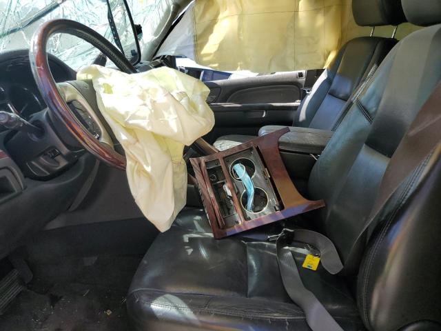 Photo 5 from auction – 2007 CADILLAC ESCALADE L with VIN 1GYEC63877R267699