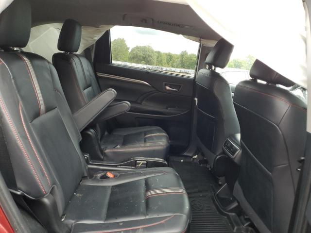 Photo 6 from auction – 2019 TOYOTA HIGHLANDER with VIN 5TDJZRFH7KS574543