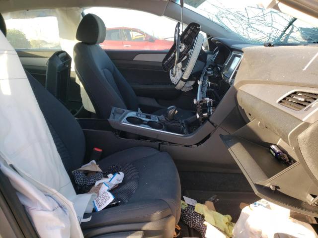 Photo 5 from auction – 2019 HYUNDAI SONATA LIM with VIN 5NPE34AF7KH811193