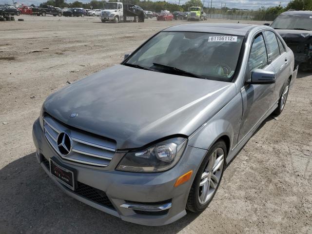 Photo 2 from auction – 2012 MERCEDES-BENZ C 300 4MAT with VIN WDDGF8BB6CA613657