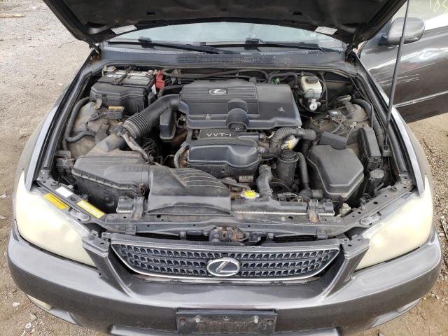 Photo 7 from auction – 2003 LEXUS IS 300 with VIN JTHBD192330072059