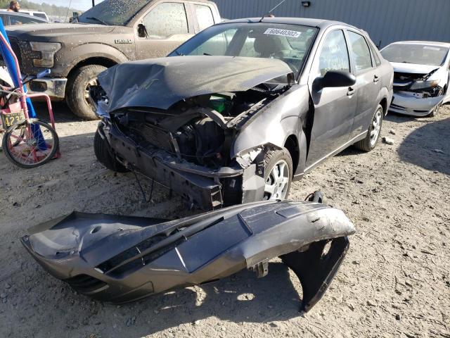 Photo 2 from auction – 2005 FORD FOCUS ZX4 with VIN 1FAFP34N25W203575
