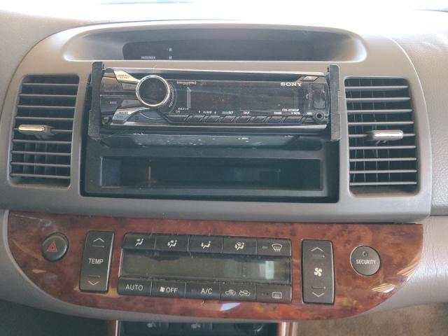 Photo 9 from auction – 2002 TOYOTA CAMRY with VIN 4T1BF30K22U018050