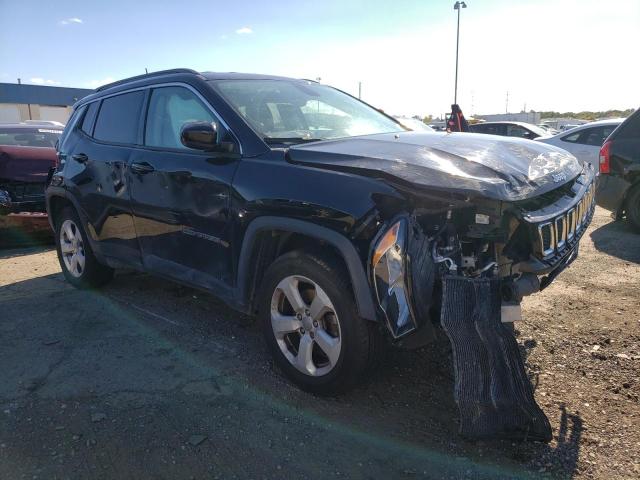 JEEP COMPASS LA 2018 with VIN 3C4NJCBBXJT186363 - Photo from auction