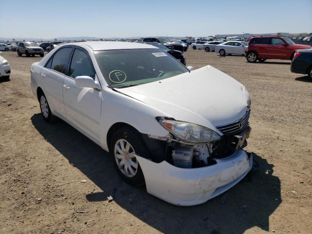 TOYOTA CAMRY LE 2005 with VIN 4T1BE32K35U423158 - Photo from auction