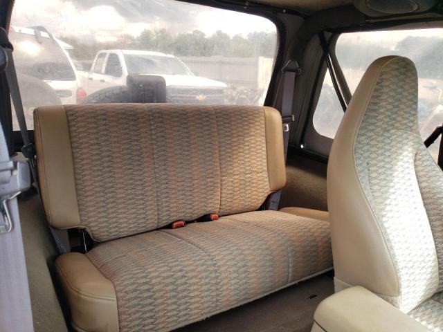 Photo 6 from auction – 2000 JEEP WRANGLER / with VIN 1J4FA49S7YP736983