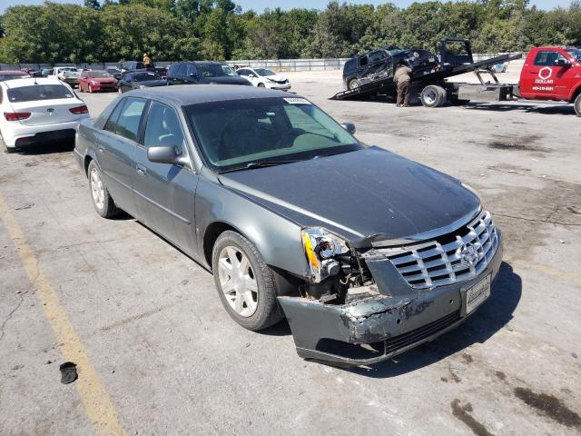 CADILLAC DTS 2008 with VIN 1G6KD57YX8U105271 - Photo from auction
