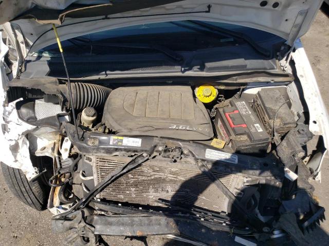 Photo 7 from auction – 2014 CHRYSLER TOWN & COU with VIN 2C4RC1BG7ER131776