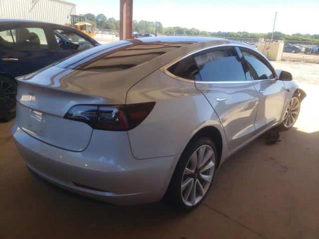 Photo 4 from auction – 2018 TESLA MODEL 3 with VIN 5YJ3E1EA8JF024362